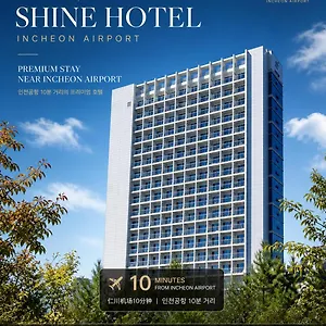 3* アパートホテル Shine Airport